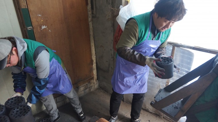 1963f8ea2b5ef55e41d5db99984e0ece_1425435